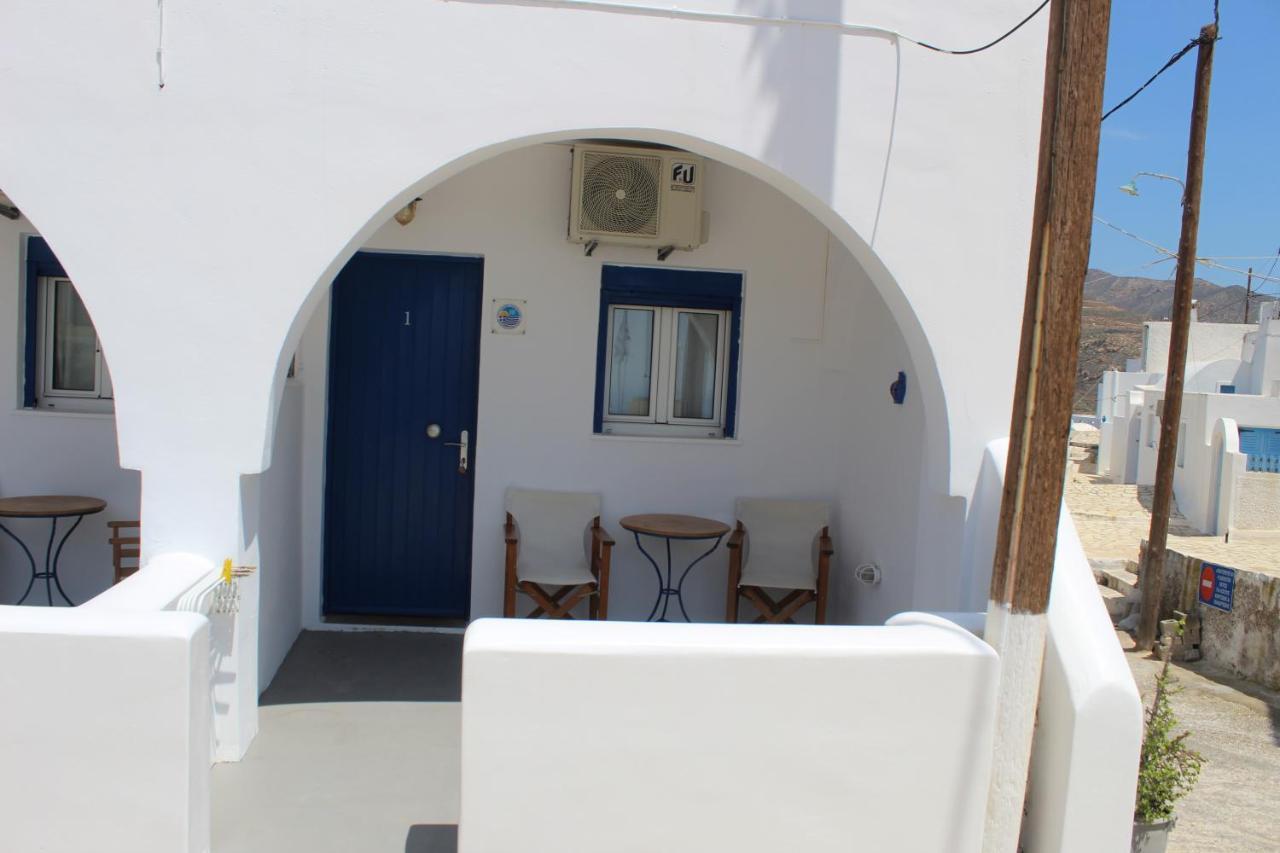 Meltemi Rooms And Studios Anafi Exterior foto